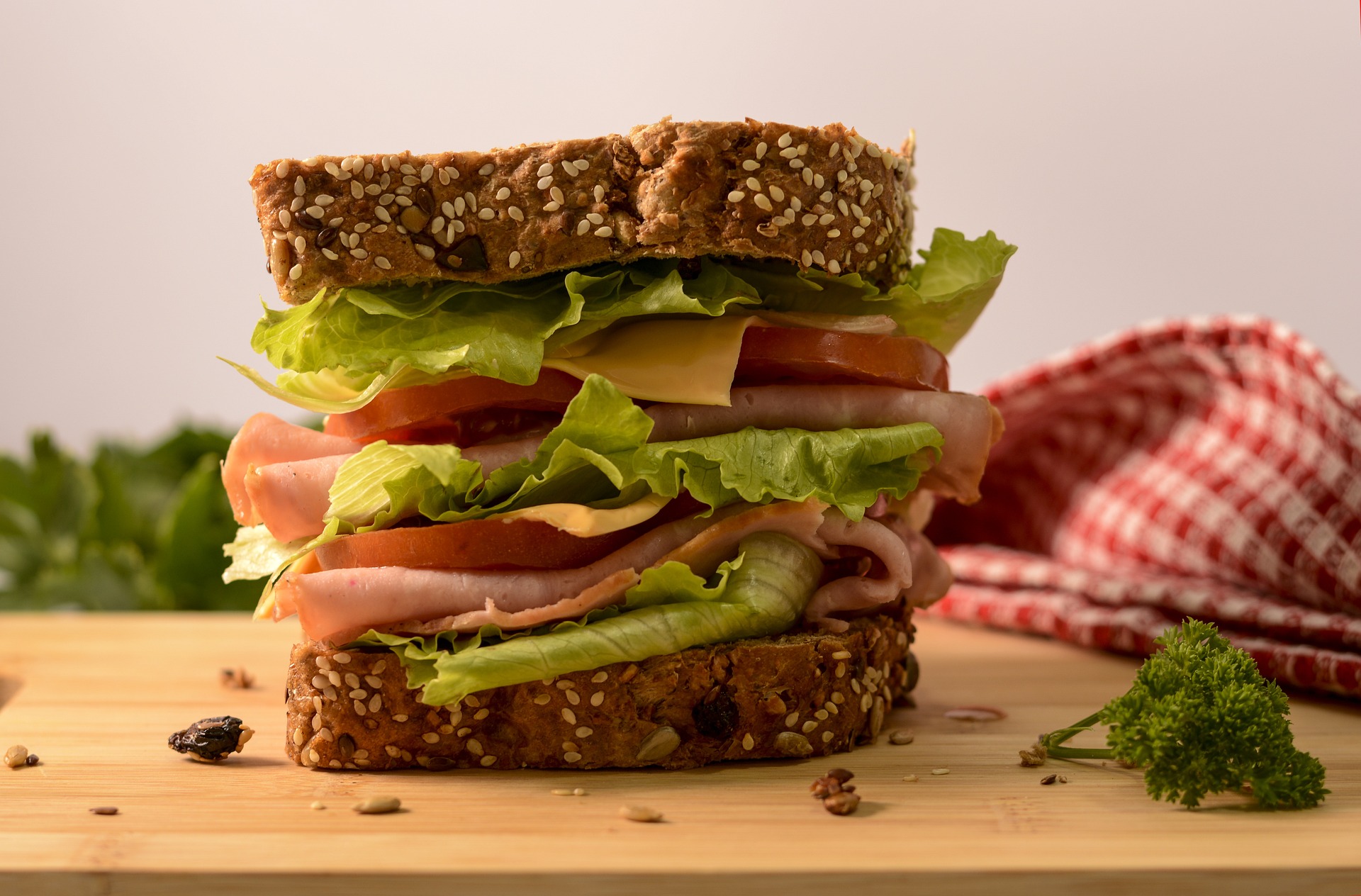 sandwich-5707372_1920